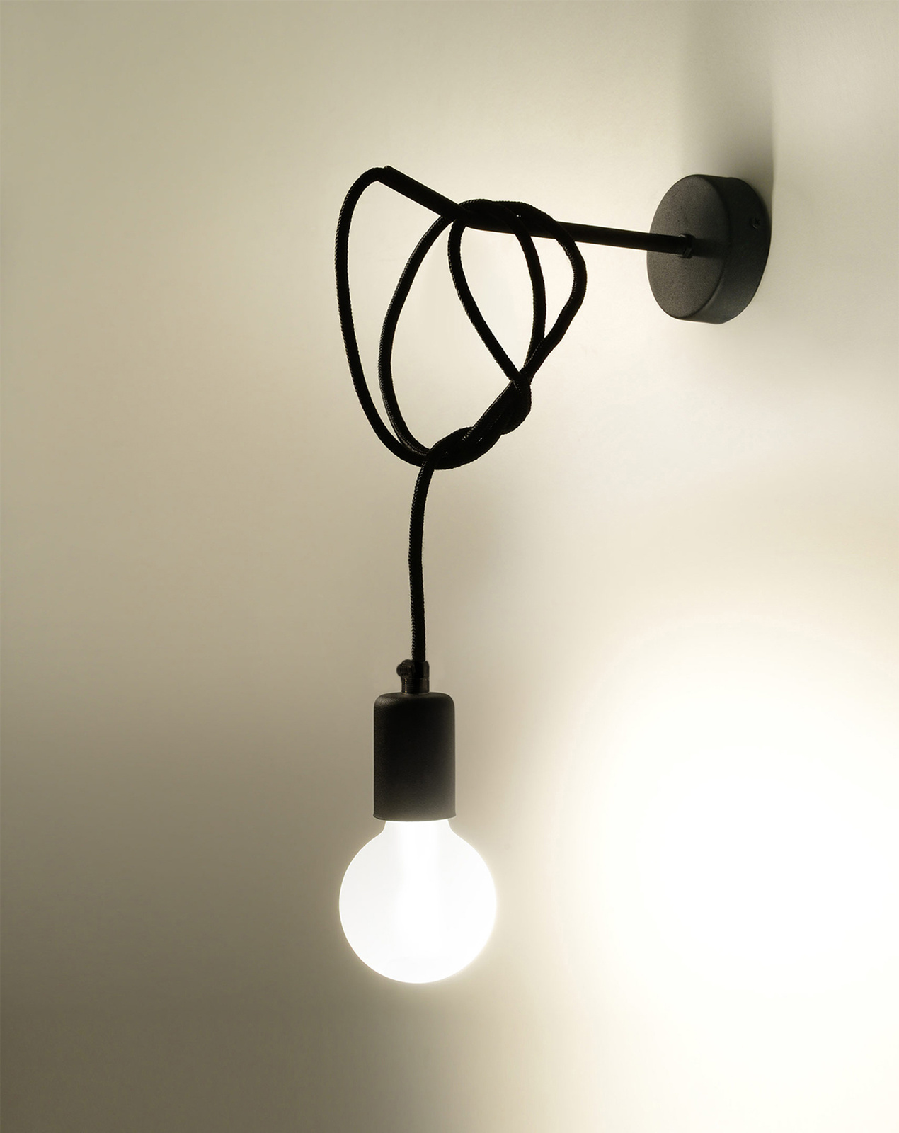 Vägglampa EDISON svart +1x LED-lampa E27 3000K varm 7,5W 620lm