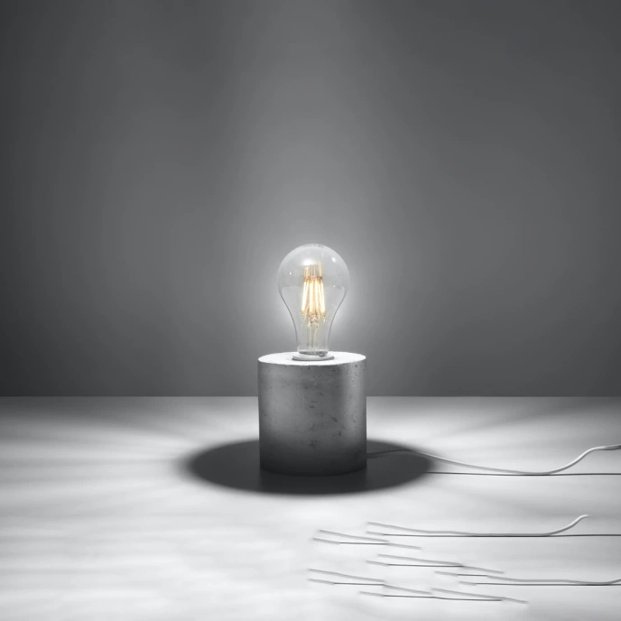 SALGADO skrivbordslampa i betong