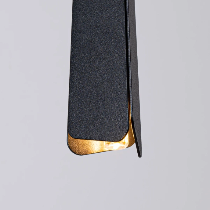 Lampa till ophängning af PRYSM 3L crna