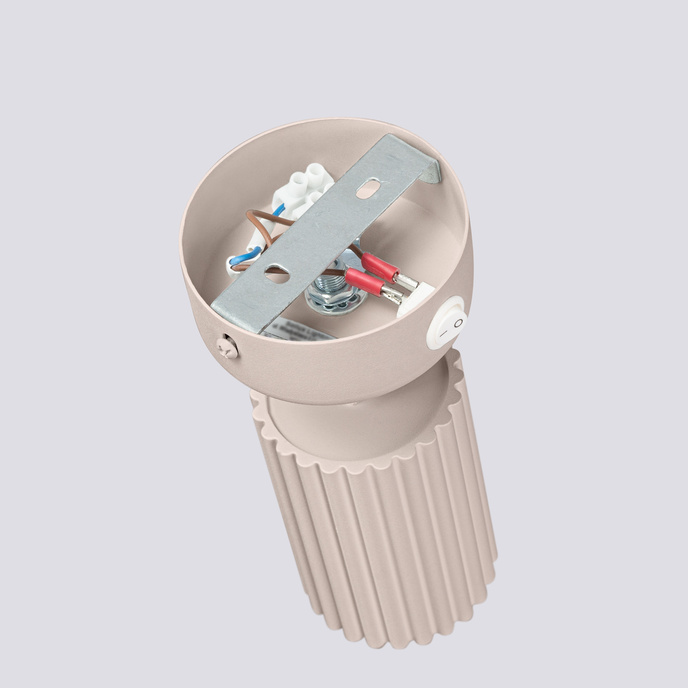 Vägglampa KARBON taupe med strömbrytare