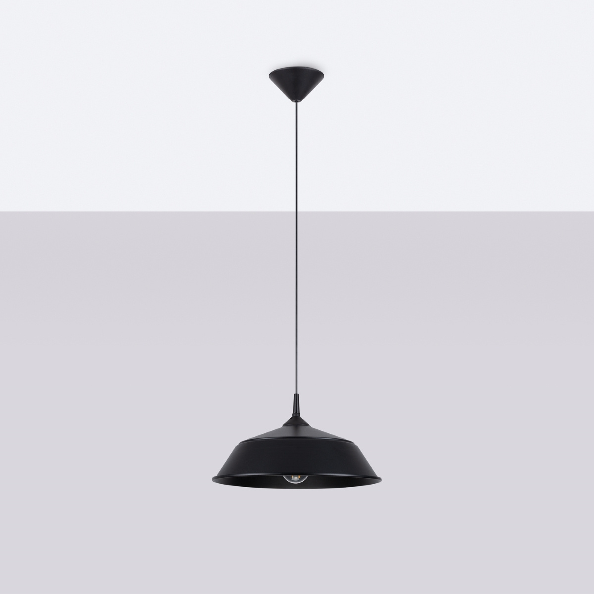 FRIKA taklampa svart + 1x LED-lampa E27 3000K varm 7,5W 620lm