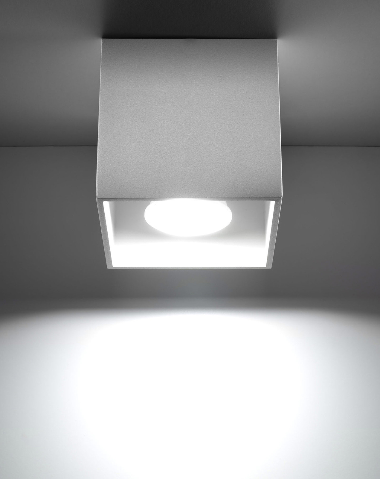 Plafond QUAD 1 vit + 1x LED-lampa GU-10 4000K kall 7W 630lm