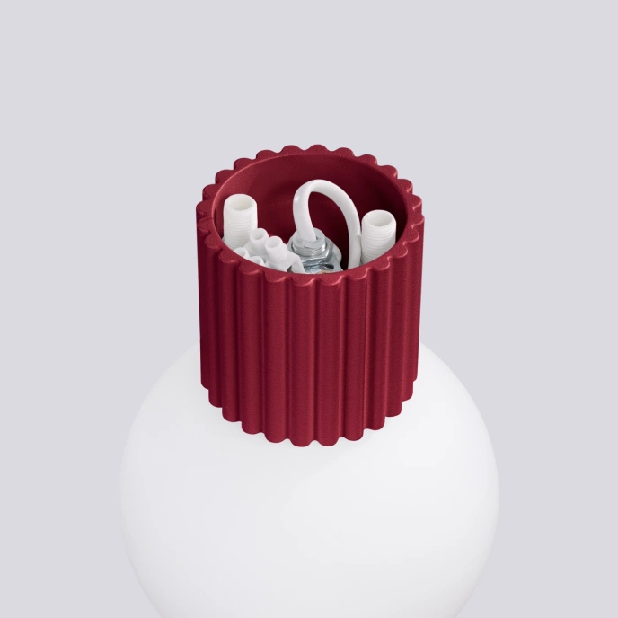 Vägglampa HALO vinröd IP44