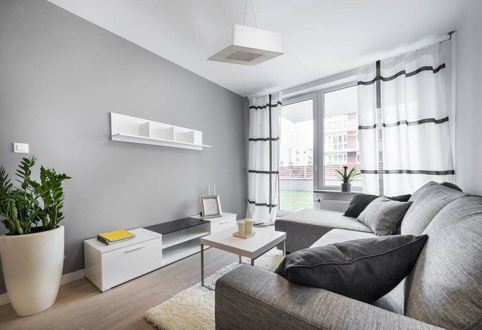 URANO 80 ljuskrona vit + 8x LED-lampa E27 3000K varm 7,5W 620lm