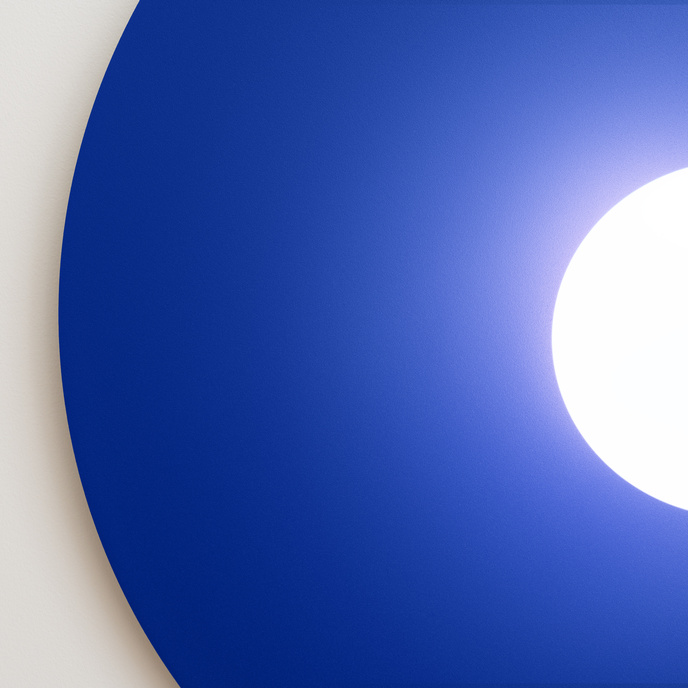 Vägglampa AKE 50 ultramarin