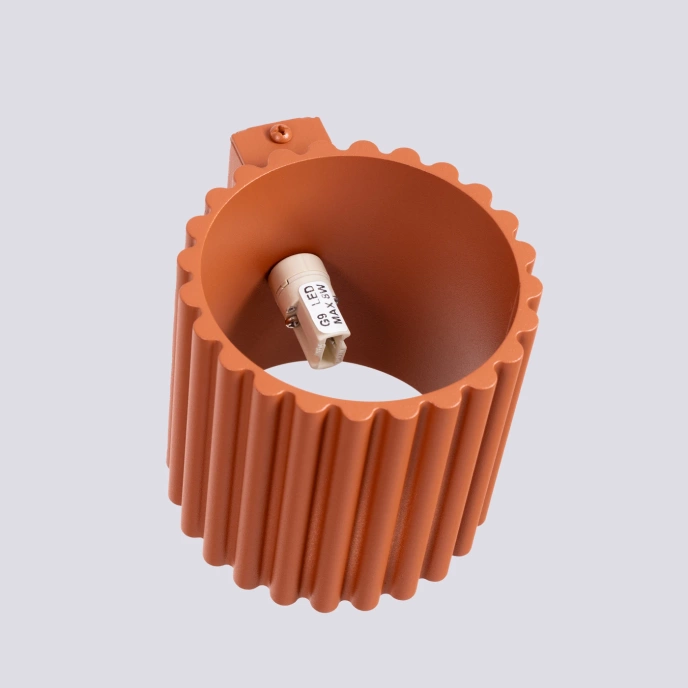 Vägglampa AURA röd ochra G9