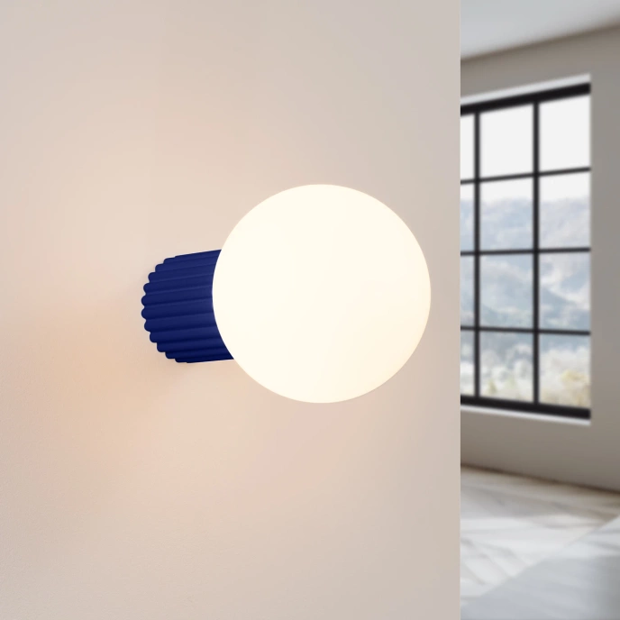 Vägglampa HALO ultramarine IP44