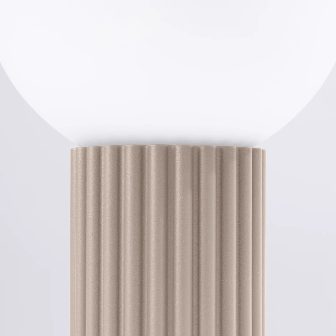 Bordslampa HALO taupe