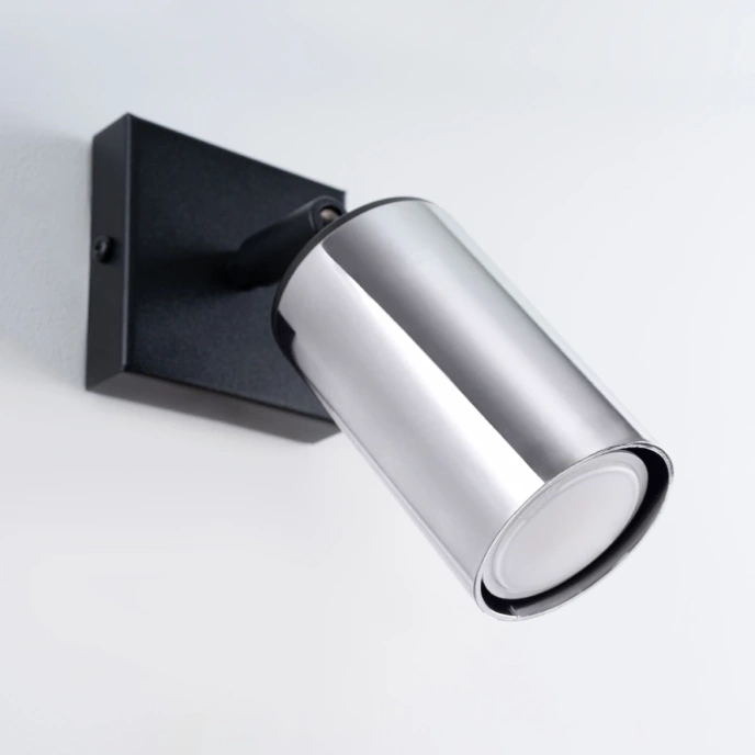 Vägglampa WINX svart/krom