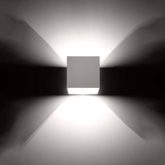 Vägglampa QUAD 1 vit