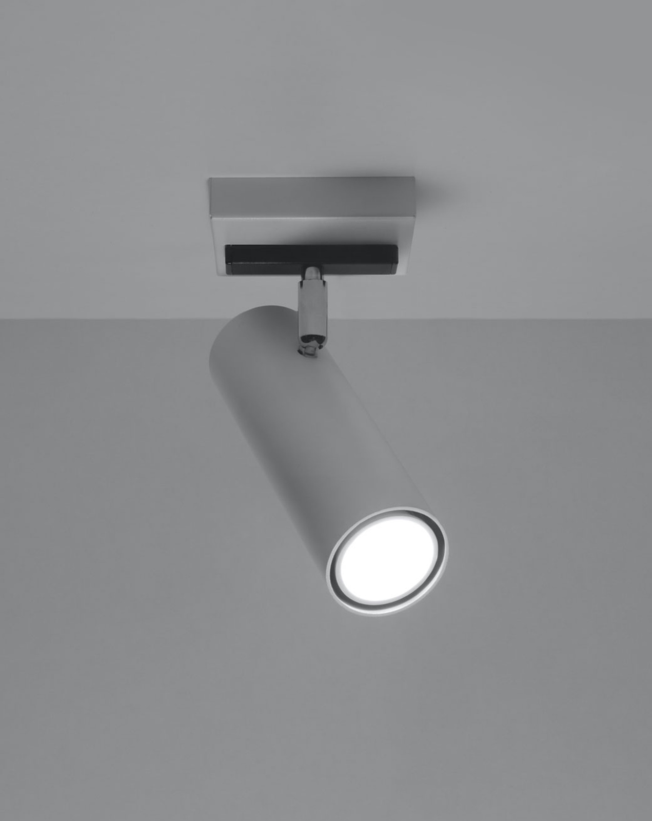 Plafond DIREZIONE 1 vit + 1x LED-lampa GU-10 4000K Kall 7W 630lm