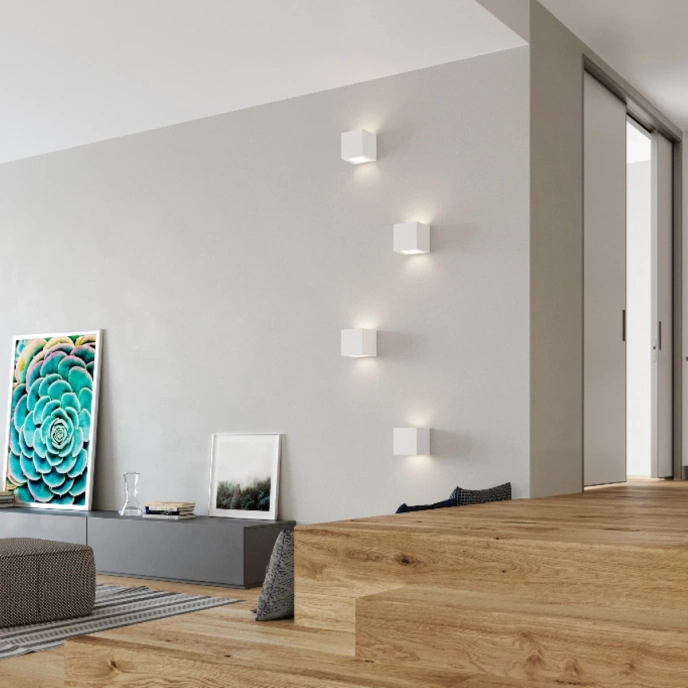 Vägglampa keramik LEO