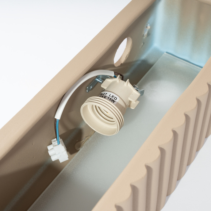 Vägglampa keramik RIGATA taupe