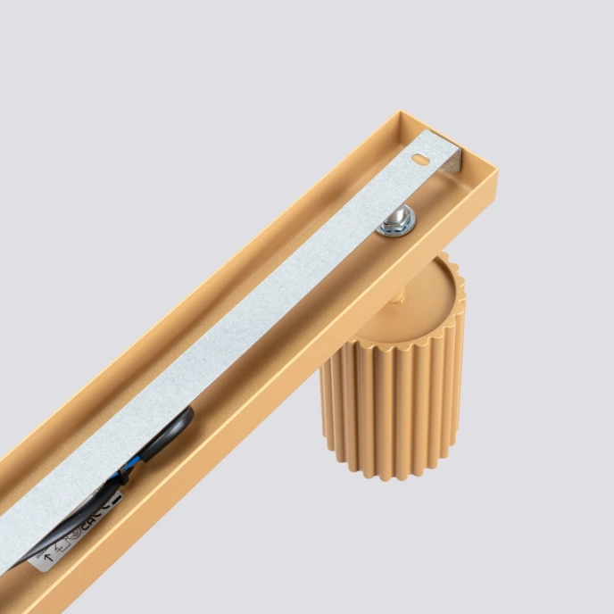 Taklampa KARBON 4L guld