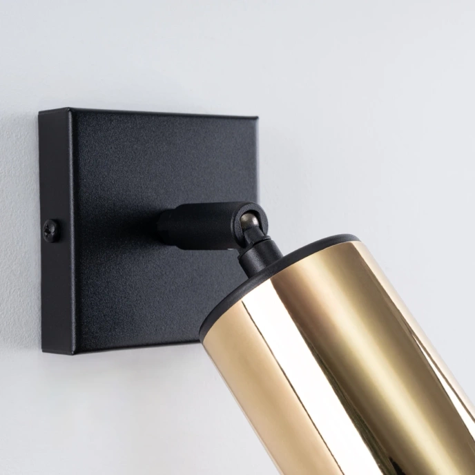 Vägglampa WINX svart/guld