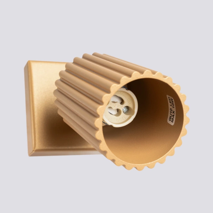 Vägglampa KARBON guld