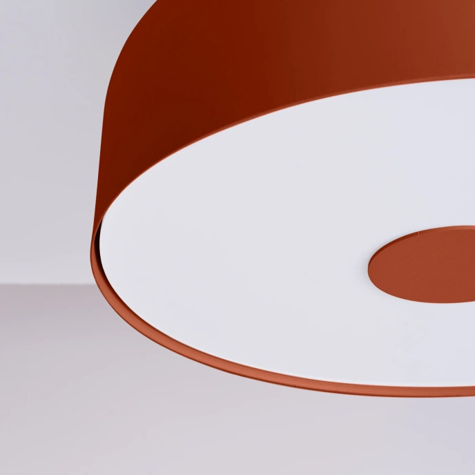 Plafond OMIQ ockraröd